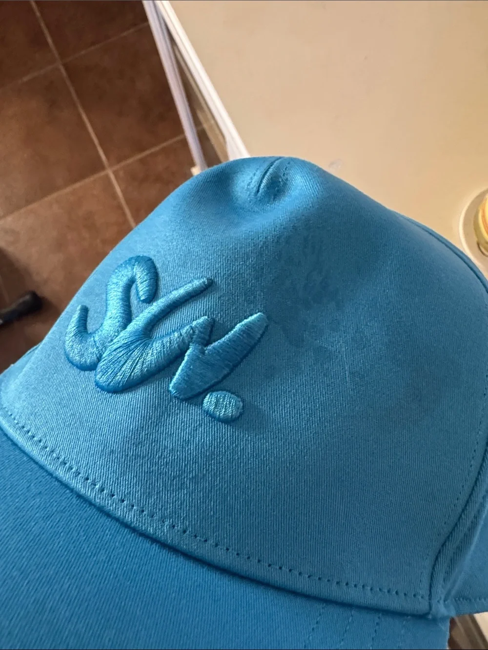 lululemon athletica **item has